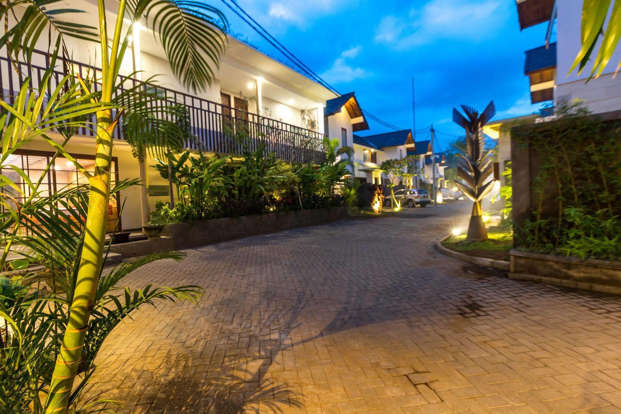 Sanur Art Villas Экстерьер фото
